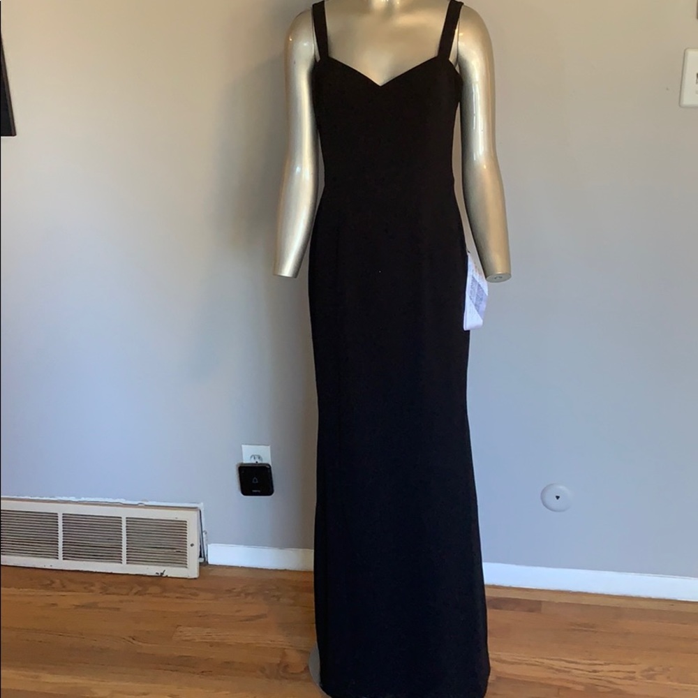 ๐๐HP๐๐DTP Estella Crepe Trumpet GownNWT - Picture 4 of 10